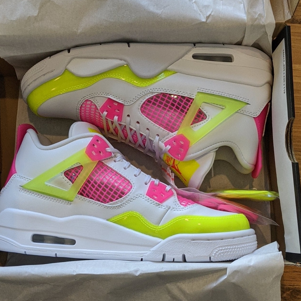 Women's Air Jordan 4 retro Pink lemonade